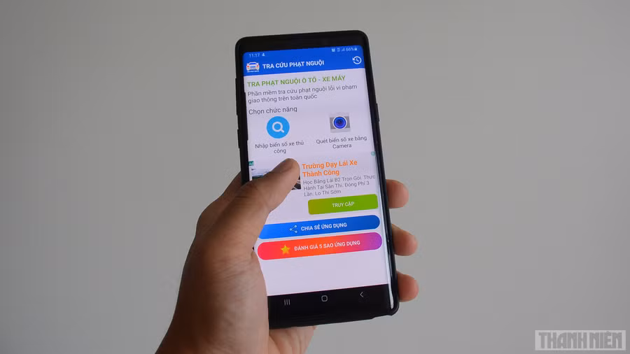 Bắt đầu từ ngày 21.5, người vi phạm luật giao thông và bị xử phạt hành chính có thể nộp phạt thông qua Cổng Dịch vụ công của Bộ Công an.