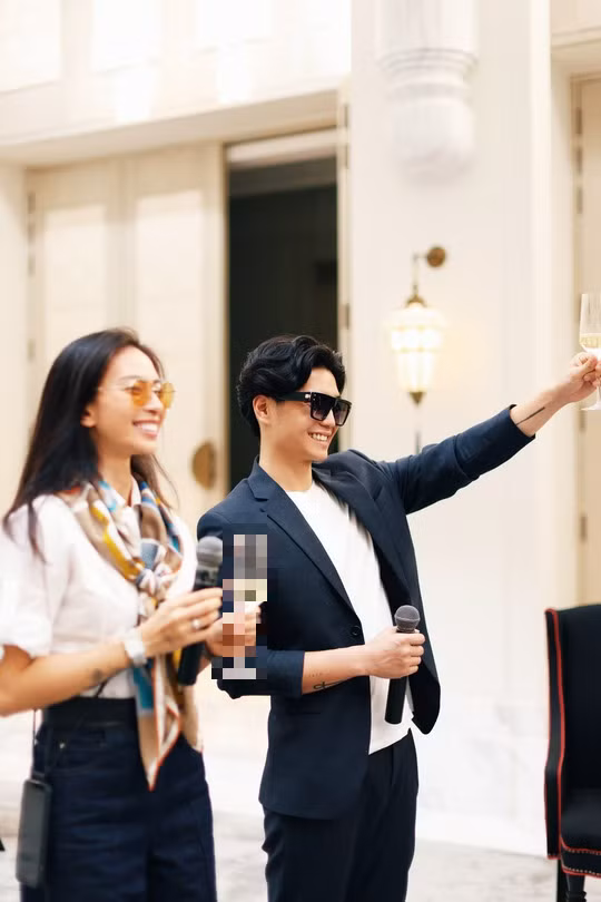  Ngô Thanh Vân và Huy Trần đón tiếp các khách mời vào 7-5