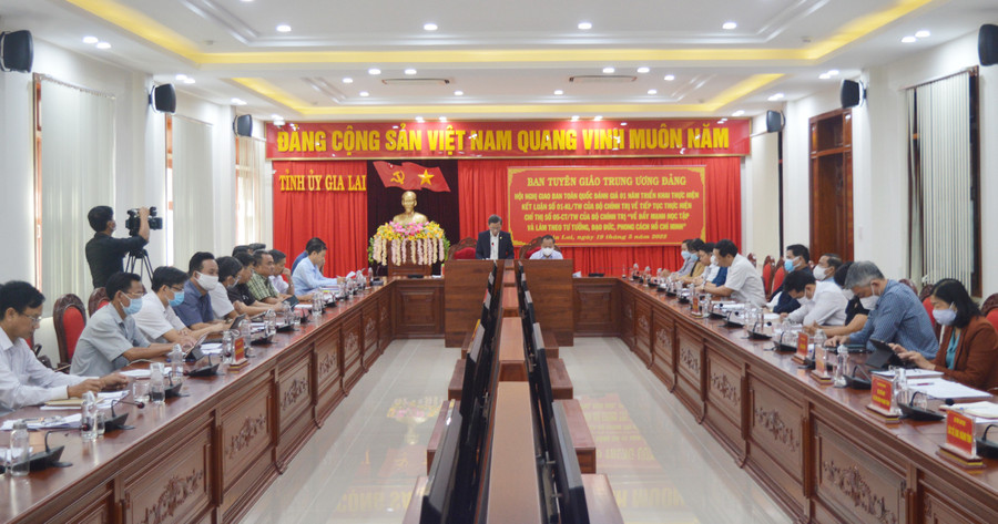 Quang cảnh hội nghị tại điểm cầu Tỉnh ủy Gia Lai. Ảnh: Anh Huy Quang cảnh hội nghị tại điểm cầu Tỉnh ủy Gia Lai. Ảnh: Anh Huy