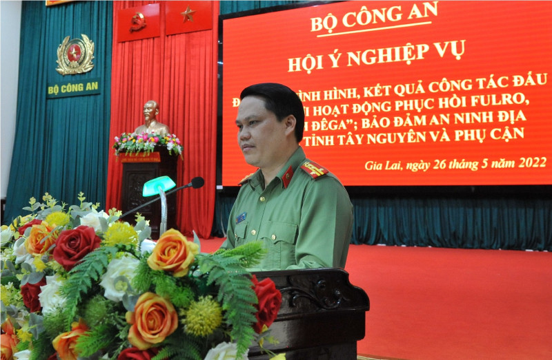 Đại biểu tham dự Hội ý góp ý.