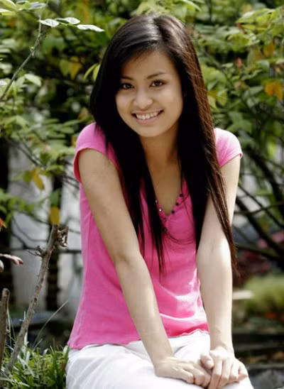 Hoàng Thùy Linh trở thành hình mẫu của nhiều giới trẻ thời bấy giờ với vai diễn Vàng Anh. Ảnh: VTV