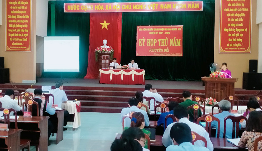 Quang cảnh kỳ họp. Ảnh: Hồng Hạnh Quang cảnh kỳ họp. Ảnh: Hồng Hạnh