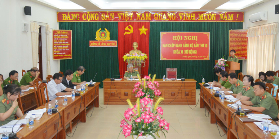 Quang cảnh hội nghị. Ảnh: H.T