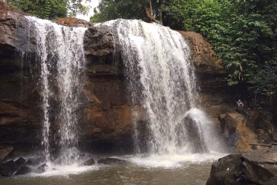 Thác Hang Dơi tại thị trấn Kbang là một điểm đến hấp dẫn. Ảnh: Văn Ngọc
