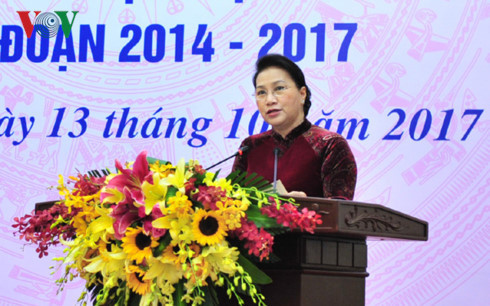 Chủ tịch Quốc hội Nguyễn Thị Kim Ngân phát biểu tại hội nghị.