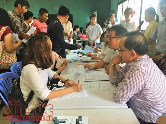 Rút ngắn thời gian cấp phép sử dụng lao động nước ngoài còn 20 ngày nhờ cách khai báo qua mạng điện tử.