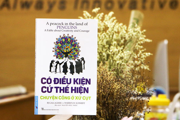 Cuốn sách Có điều kiện cứ thể hiện – Chuyện công ở xứ cụt của BJ Gallagher và Warren H. Schmidt .