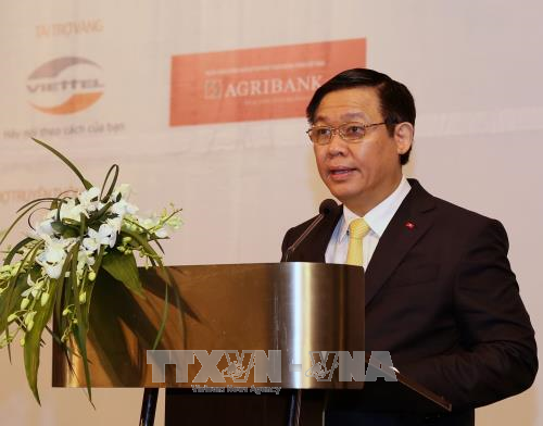 Phó Thủ tướng Chính phủ Vương Đình Huệ phát biểu. Phó Thủ tướng Chính phủ Vương Đình Huệ phát biểu.