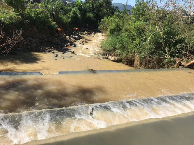 Đập tràn ở thôn Phi Nôm, nơi bà Đương gặp nạn. Đập tràn ở thôn Phi Nôm, nơi bà Đương gặp nạn.