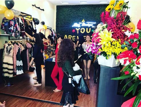 Công việc kinh doanh tại cơ sở 1. Ảnh: P.K Công việc kinh doanh tại cơ sở 1. Ảnh: P.K