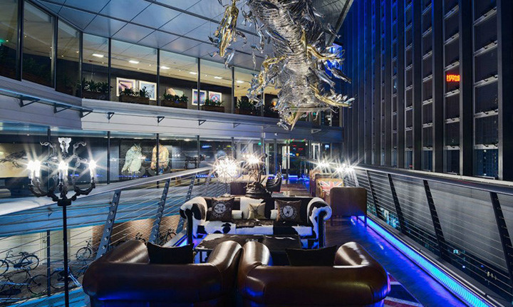  Các tính năng tiết kiệm năng lượng bổ sung cho phép tòa nhà sử dụng năng lượng ít hơn 44% so với các khách sạn thông thường.