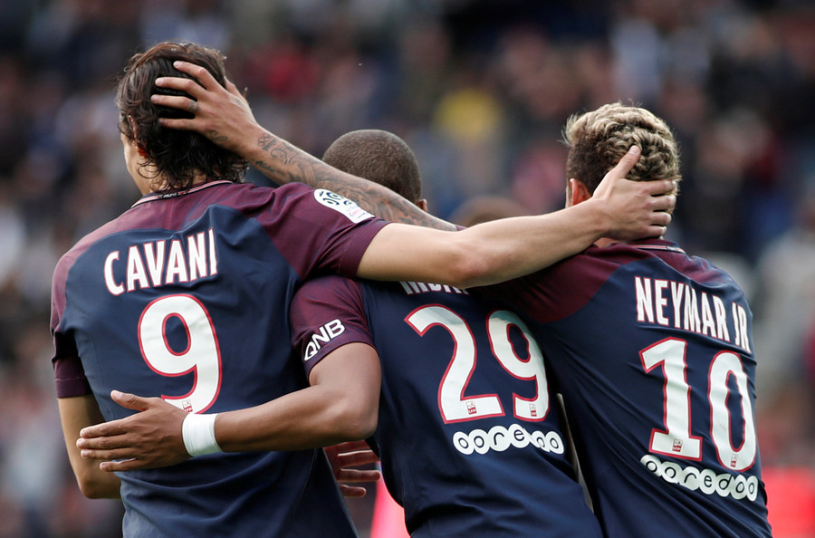 Bộ ba Cavani- Mbappe- Neymar trong trận PSG thắng Bordeaux 6-2. Ảnh: REUTERS  Bộ ba Cavani- Mbappe- Neymar trong trận PSG thắng Bordeaux 6-2. Ảnh: REUTERS