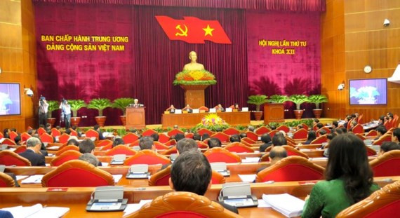 Đấu tranh ngăn chặn, đẩy lùi sự suy thoái, “tự diễn biến”, “tự chuyển hóa” trong nội bộ là nội dung quan trọng trong Nghị quyết Trung ương 4 khóa XII.