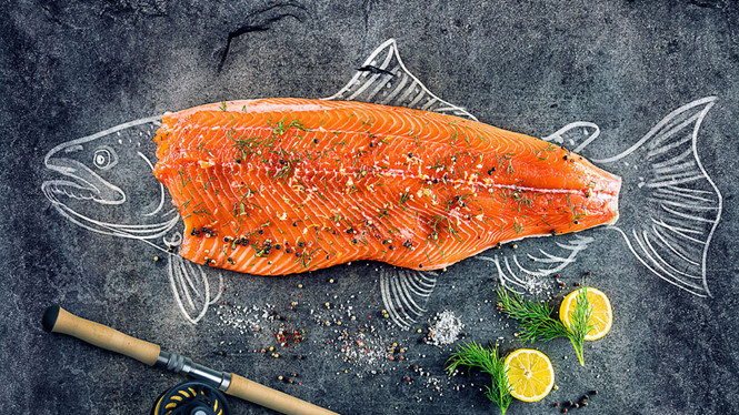 Cá hồi là một trong những thực phẩm tốt nhất cho xương.