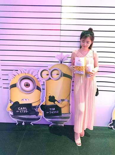 Hình ảnh mộc mạc của cô chủ nhỏ 9X. Ảnh: P.K Hình ảnh mộc mạc của cô chủ nhỏ 9x