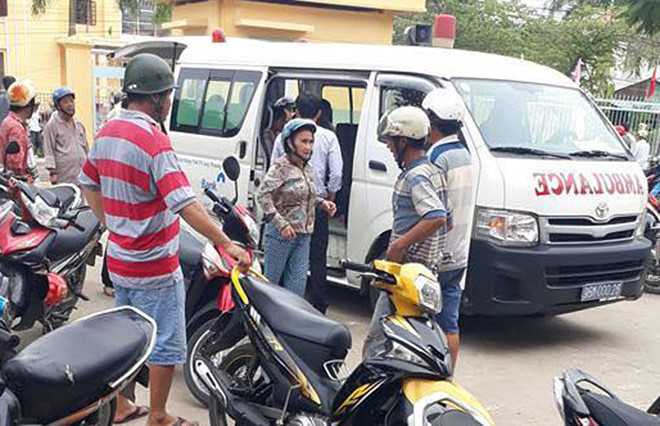 Gần 400 học sinh được đưa vào cơ sở y tế cấp cứu trong sáng 27-10.