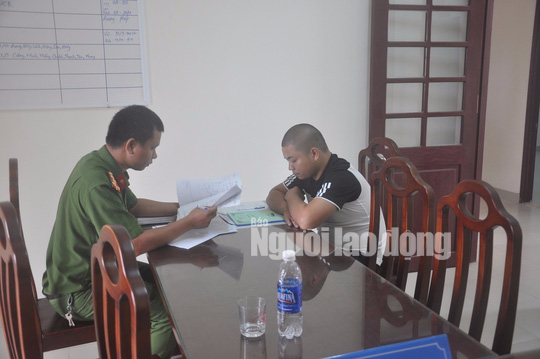 Đối tượng Giang Mạnh Thắng tại cơ quan điều tra.