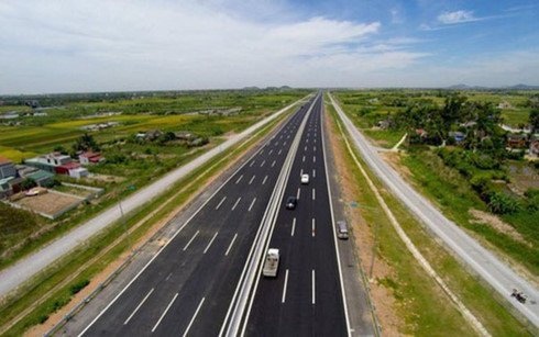 Cao tốc Bắc - Nam phía Đông giai đoạn đến năm 2020, dự kiến triển khai 11 đoạn tuyến. Cao tốc Bắc - Nam phía Đông giai đoạn đến năm 2020, dự kiến triển khai 11 đoạn tuyến.