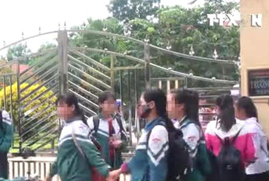 Trường THPT Tháng 10, nơi xảy ra sự việc - Ảnh: Cắt từ clip TTXVN