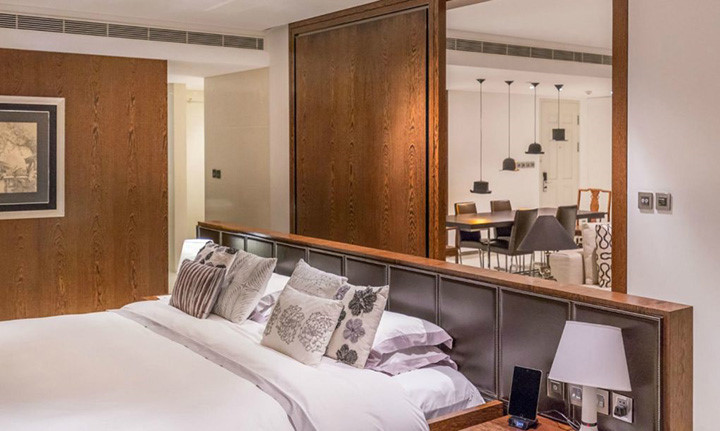 Theo đội thiết kế của khách sạn và khu phức hợp thương mại, công trình này đáp ứng đầy đủ các tiêu chuẩn chứng nhận LEED Platinum.