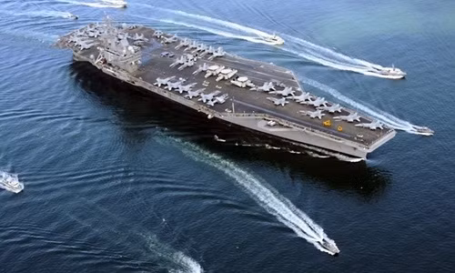 Tàu sân bay USS Ronald Reagan của Mỹ.