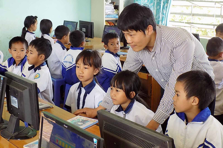 Tạo điều kiện tốt nhất để mọi trẻ em được học tập và phát triển toàn diện. Ảnh: T.N