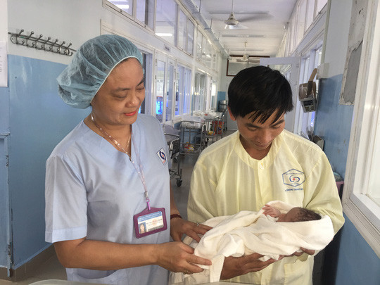 Bé gái chào đời trong hoàn cảnh đầy kịch tính Bé gái chào đời trong hoàn cảnh đầy kịch tính