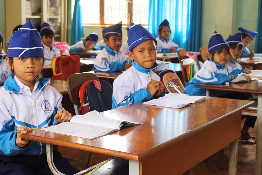 Các lớp học ở Trường Tiểu học Hà Bầu đang được duy trì sĩ số ở mức 100%. Ảnh: N.G