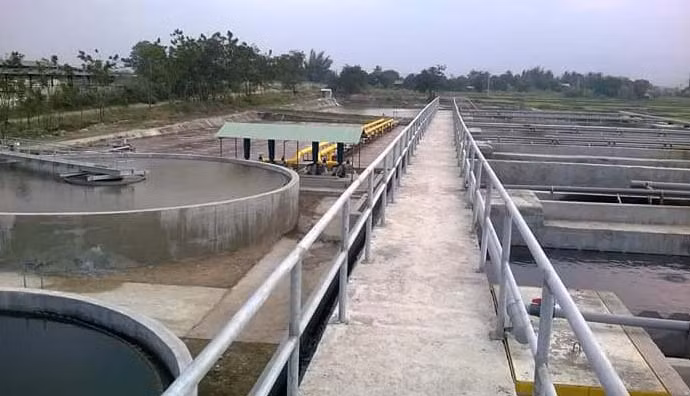 Hệ thống xử lý môi trường.