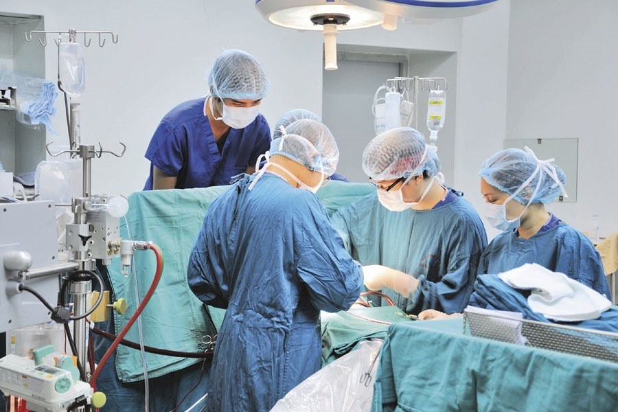Một ca phẫu thuật tim mạch. Ảnh: BVCC