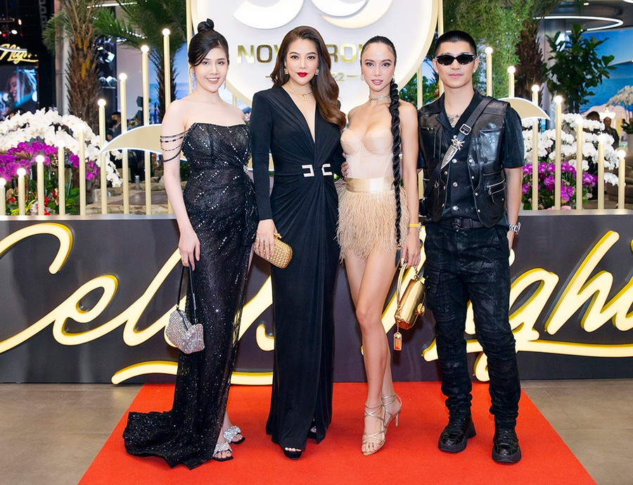 Diễn viên, người mẫu Vũ Ngọc Anh và ca sĩ Cường Seven đã bên nhau 5 năm, tình cảm ngày càng mặn nồng. Ảnh: Cao Minh Mẫn