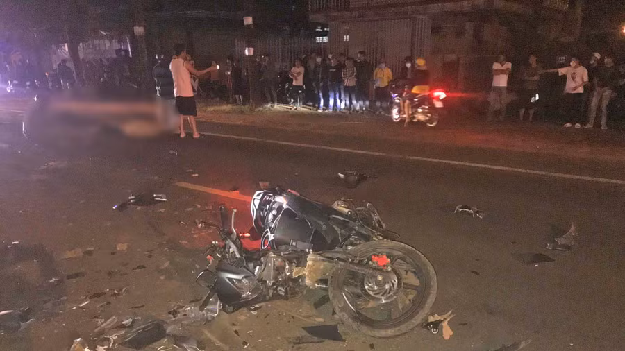 Hiện trường vụ tai nạn. Ảnh: R'Ô HOK