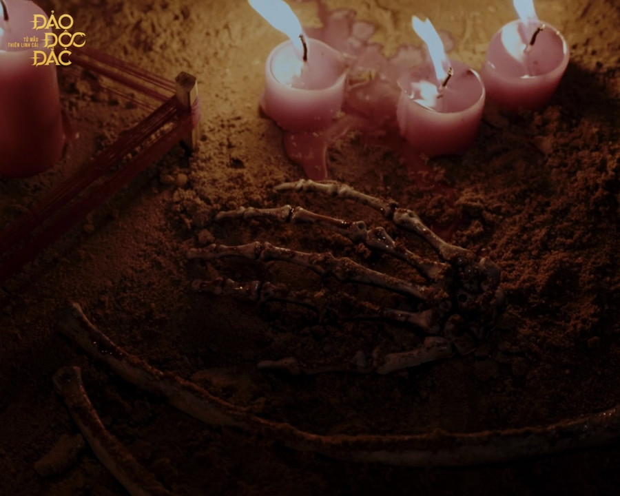 Đảo độc đắc - Tử mẫu Thiên linh cái sẽ tiếp tục gieo rắc nỗi ám ảnh kinh hoàng về thứ bùa ngải đặc trưng của vùng Đông Nam Á. Ảnh: Facebook phim