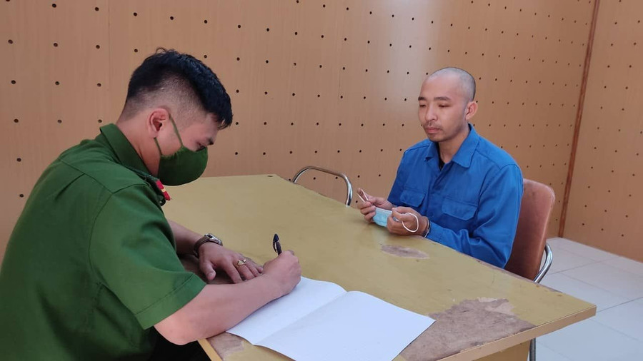 Bị can Trần Minh Thiều tại cơ quan điều tra. Ảnh: CACC