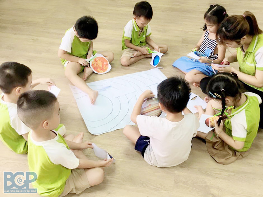 Đẩy mạnh công tác tuyên truyền, giáo dục kỹ năng sống cho trẻ em.