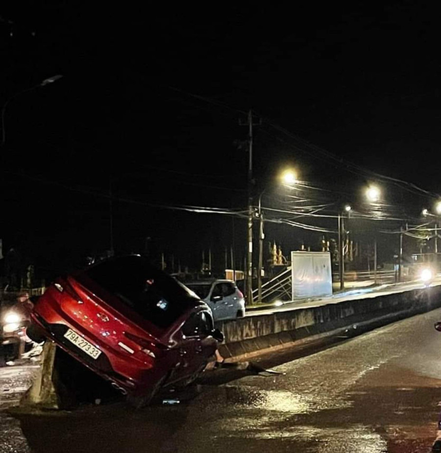 Hiện trường vụ tai nạn. Ảnh; người dân cung cấp