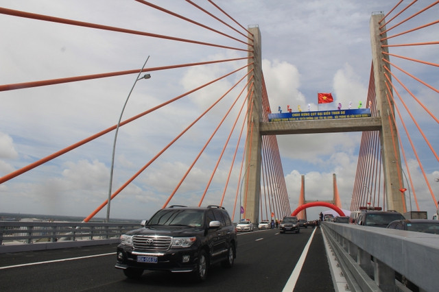 Cầu Bạch Đằng ngày thông xe (1/9/2018). Cầu Bạch Đằng ngày thông xe (1/9/2018)