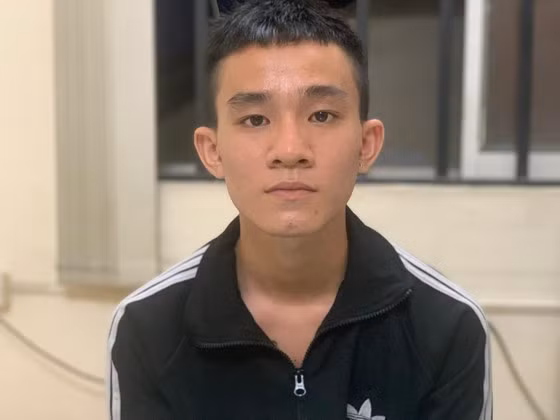  Thức tại cơ quan công an. Ảnh: CHÍ THẠCH