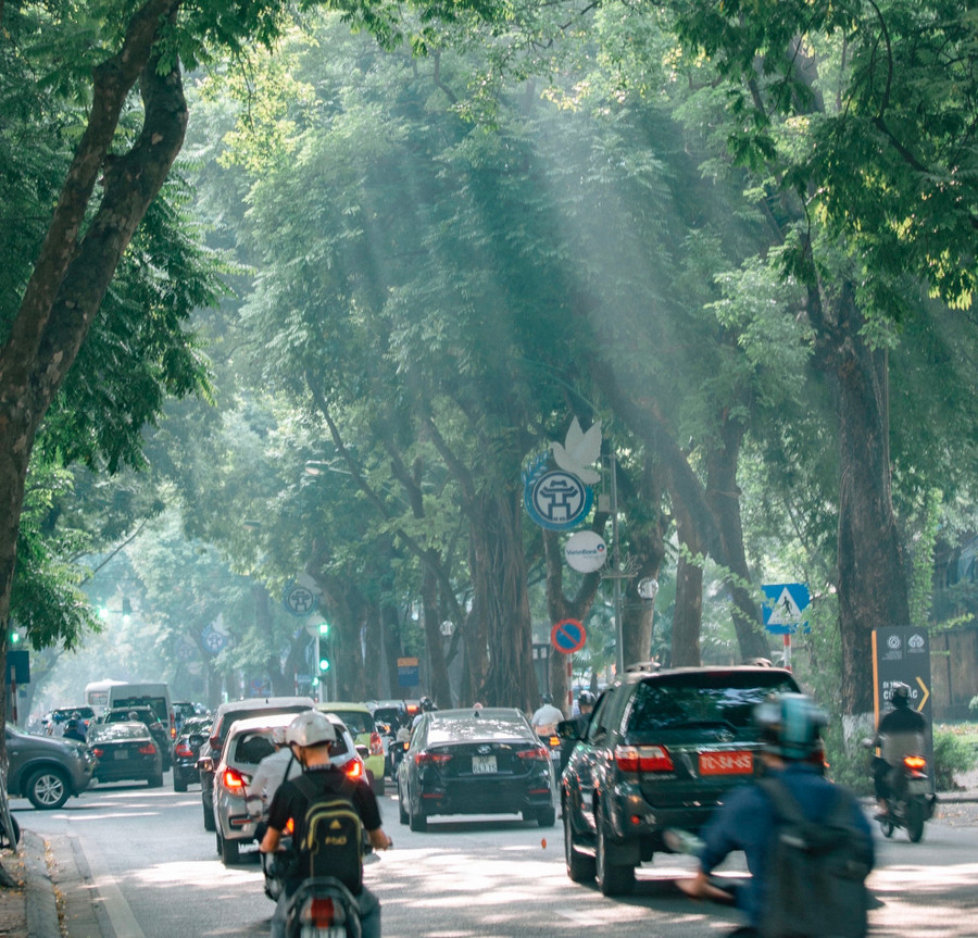 Có 1 Hà Nội lãng mạn, đầy chất thơ khi sang thu. Ảnh: Bùi Ngọc Công