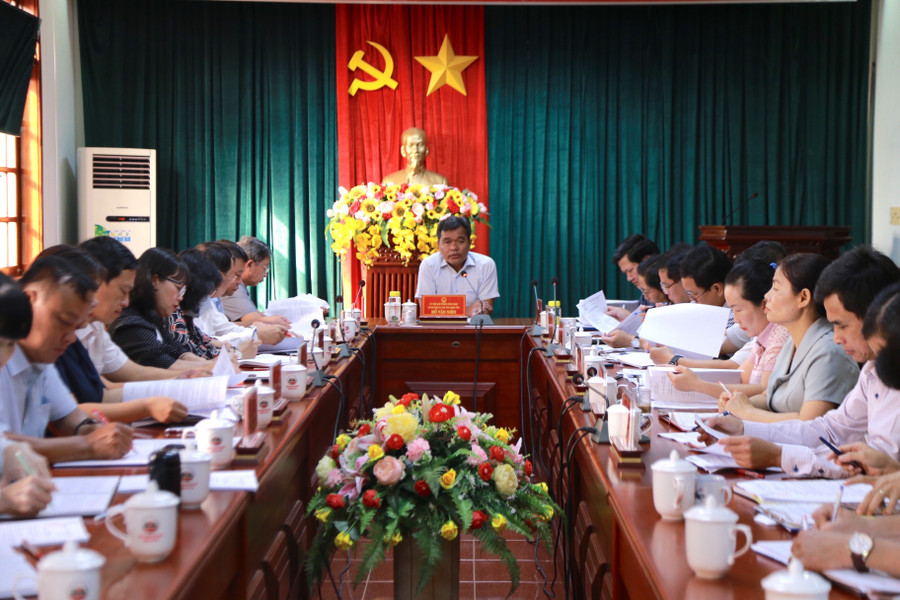 Quang cảnh phiên họp Thường trực HĐND tỉnh. Ảnh: Phương Linh Quang cảnh phiên họp Thường trực HĐND tỉnh. Ảnh: Phương Linh