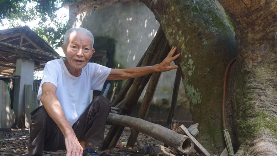 Vị trí nơi gia đình ông Chức đào hầm trú ẩn cho những người bạn Lào những ngày tháng chiến tranh. Ảnh: Minh Hải