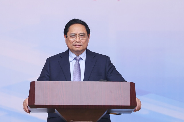 Thủ tướng Phạm Minh Chính nêu rõ: Việc điều hành trong bối cảnh hiện nay không chỉ đơn thuần là kỹ thuật về mặt kinh tế mà phải có nghệ thuật điều hành, nhãn quan chính trị, hiểu biết tâm lý xã hội, bình tĩnh trước các ý kiến khác nhau. Ảnh VGP/Nhật Bắc Thủ tướng Phạm Minh Chính nêu rõ: Việc điều hành trong bối cảnh hiện nay không chỉ đơn thuần là kỹ thuật về mặt kinh tế mà phải có nghệ thuật điều hành, nhãn quan chính trị, hiểu biết tâm lý xã hội, bình tĩnh trước các ý kiến khác nhau. Ảnh VGP/Nhật Bắc