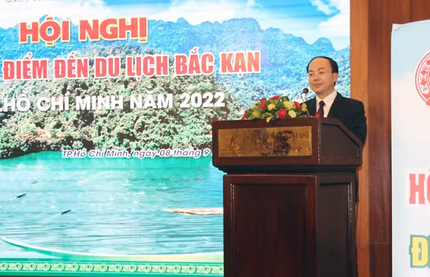 Phó Bí thư Tỉnh ủy, Chủ tịch Ủy ban nhân dân tỉnh Bắc Kạn Nguyễn Đăng Bình phát biểu khai mạc Hội nghị. Ảnh: Mỹ Phương/TTXVN