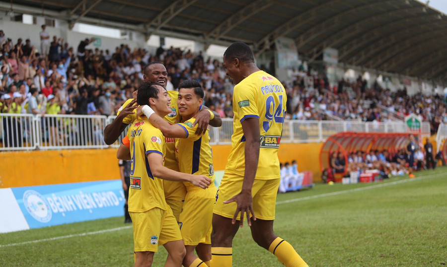 HAGL đang khát khao tìm lại chiến thắng sau 2 trận thất bại. Ảnh: Văn Ngọc