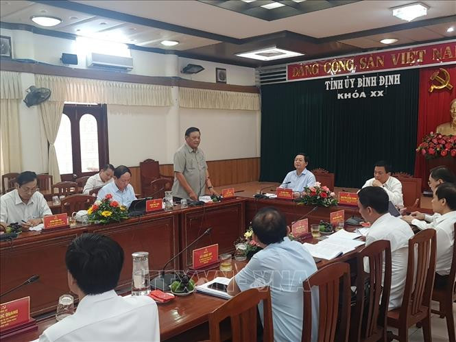 Lãnh đạo tỉnh Bình Định phát biểu tại buổi làm việc. Ảnh: TTXVN phát