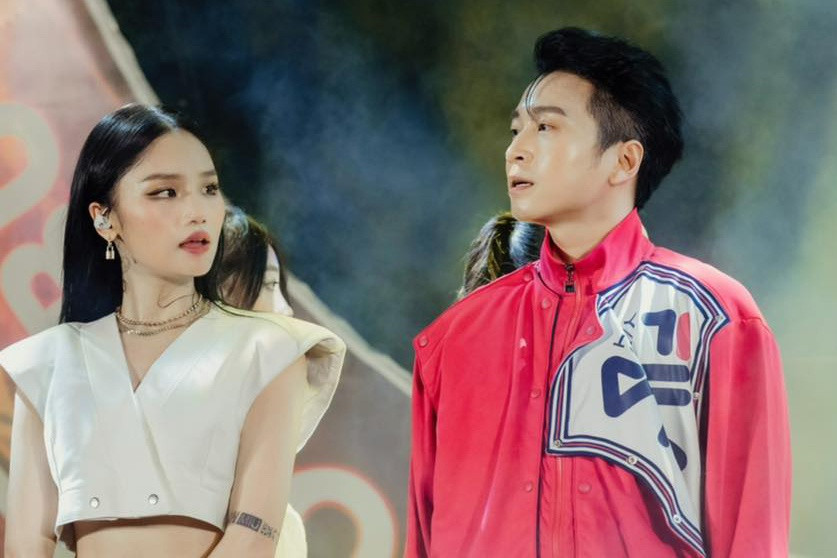 Ca khúc Vì mẹ bắt chia tay của Karik và Miu Lê đạt gần 80 triệu lượt xem sau 3 tháng. Ảnh: FBNV