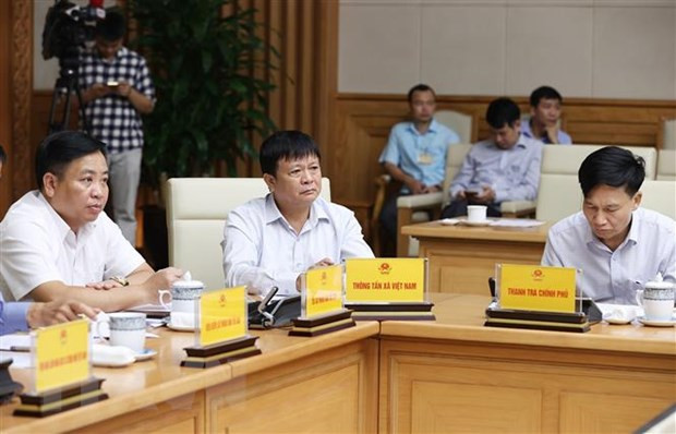 Các đại biểu tham dự hội nghị tại điểm cầu Chính phủ. Ảnh: Dương Giang/TTXVN