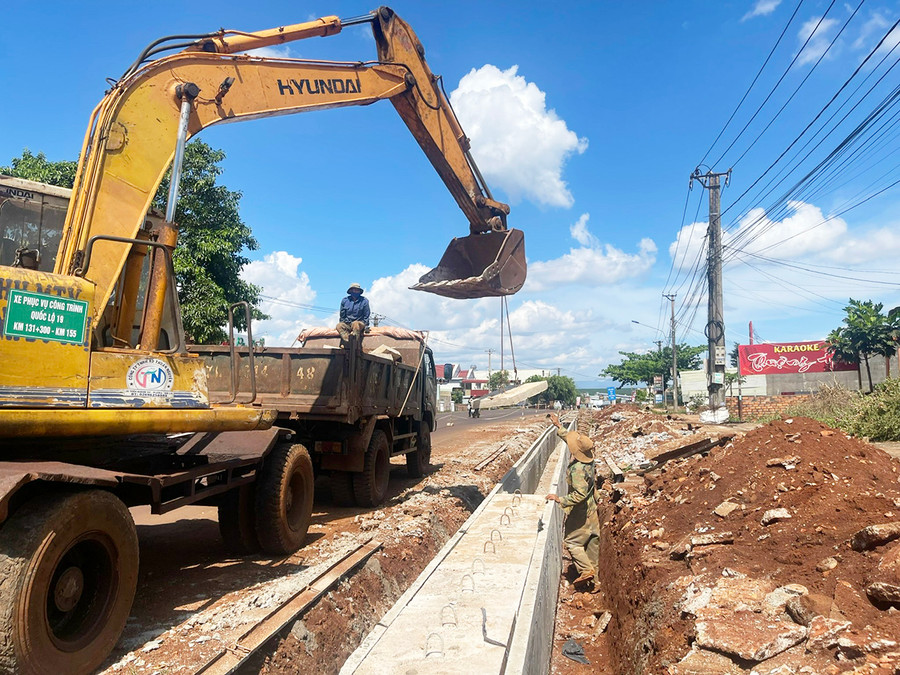 Mục tiêu phấn đấu tỷ lệ giải ngân vốn đầu tư nguồn ngân sách nhà nước năm 2022 đạt 95-100% kế hoạch. Ảnh: Minh Nguyễn Mục tiêu phấn đấu tỷ lệ giải ngân vốn đầu tư nguồn ngân sách nhà nước năm 2022 đạt 95-100% kế hoạch. Ảnh: Minh Nguyễn