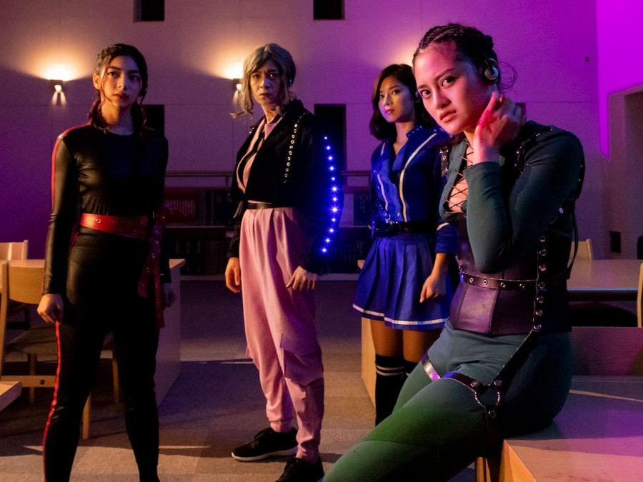 Ngoài 4 diễn viên chính người Việt Nam, phim còn có nhiều diễn viên người Nhật cùng tham gia vào dự án này. Ảnh: ĐPCC