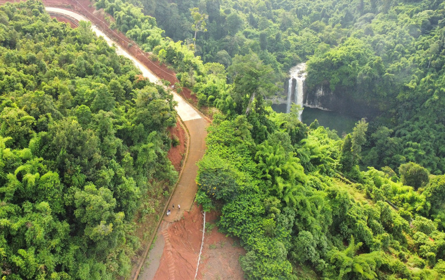 Do sự cố sạt lở dự án đường giao thông 